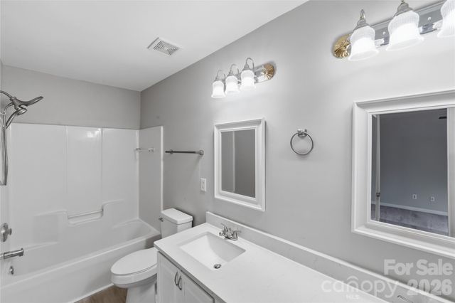 7709 Petrea Lane, Charlotte, NC 28227