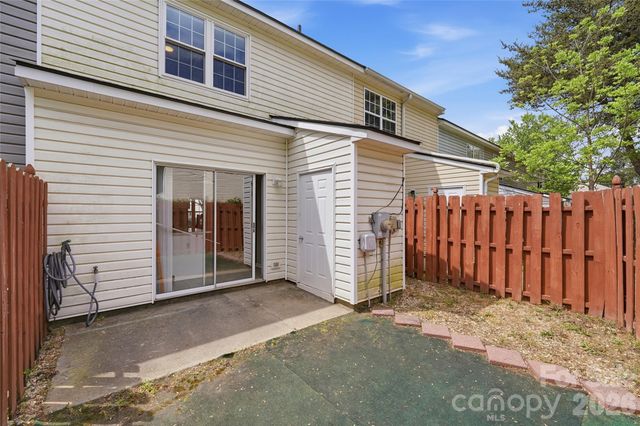 7709 Petrea Lane, Charlotte, NC 28227