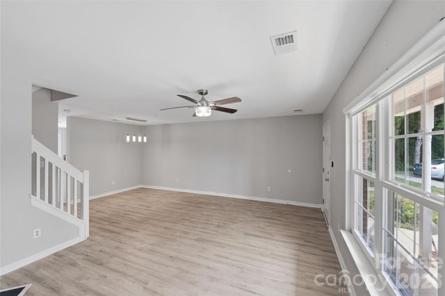 7709 Petrea Lane, Charlotte, NC 28227
