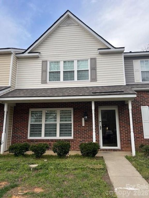 7709 Petrea Lane, Charlotte, NC 28227