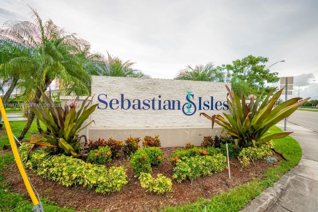 137 NE 3rd Ct, Florida City, FL 33034