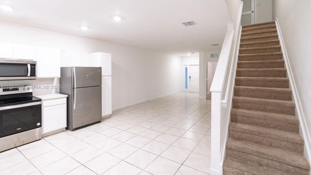 137 NE 3rd Ct, Florida City, FL 33034