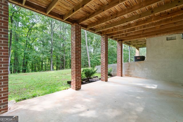 139 River Knoll, Macon, GA 31211