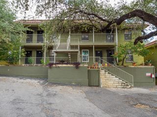 2302 East Side DR 28, Austin, TX 78704