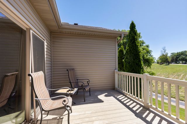 1512 Boulder Creek Court 1, Rockford, IL 61108