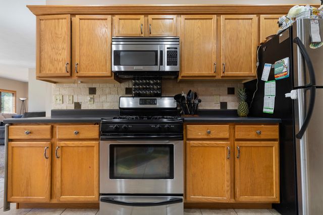 1512 Boulder Creek Court 1, Rockford, IL 61108