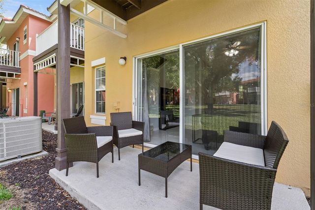 8498 CRYSTAL COVE LOOP, Kissimmee, FL 34747