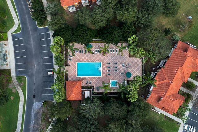 8498 CRYSTAL COVE LOOP, Kissimmee, FL 34747
