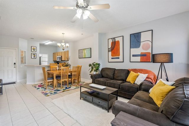 8498 CRYSTAL COVE LOOP, Kissimmee, FL 34747