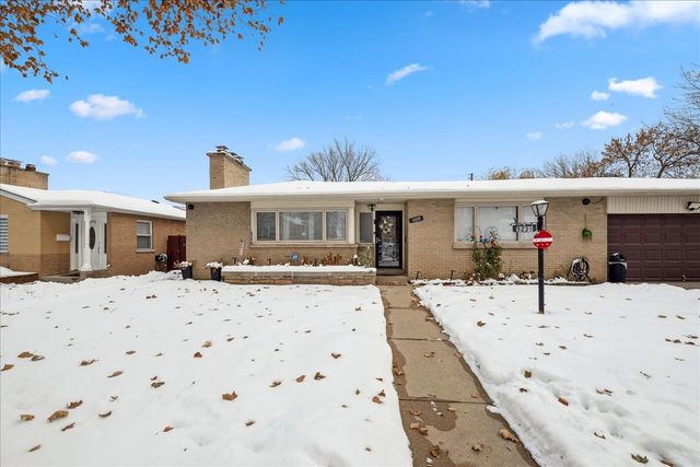 5239 N VIRGINIA Avenue, Chicago, IL 60625