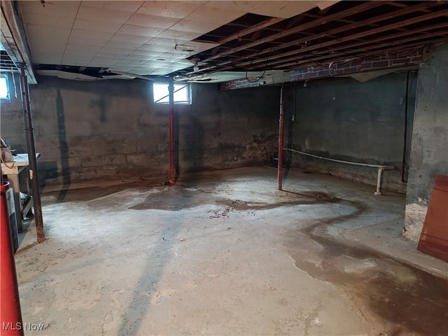 5611 Poplar Avenue, Ashtabula, OH 44004