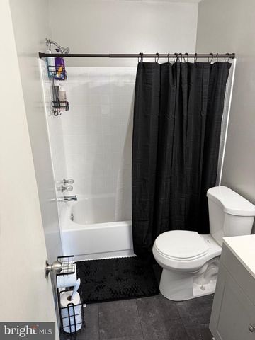 3530 WOOD CREEK DR, Suitland, MD 20746