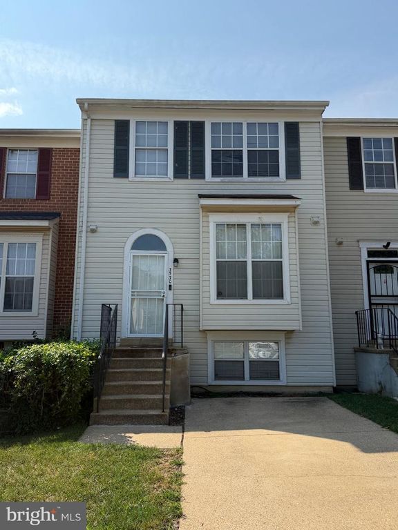 3530 WOOD CREEK DR, Suitland, MD 20746