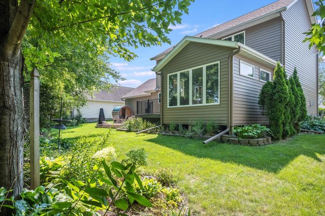 47 Eagle Ridge Trail, North Mankato, MN 56003