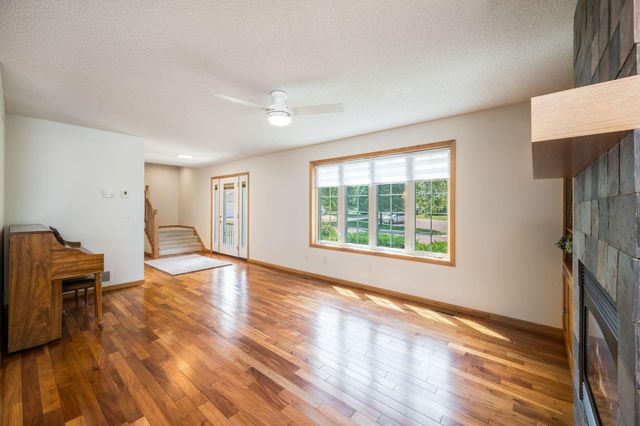 47 Eagle Ridge Trail, North Mankato, MN 56003