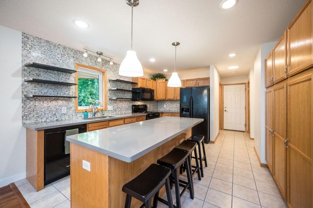 47 Eagle Ridge Trail, North Mankato, MN 56003