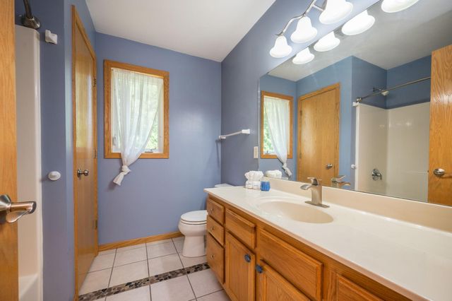 47 Eagle Ridge Trail, North Mankato, MN 56003