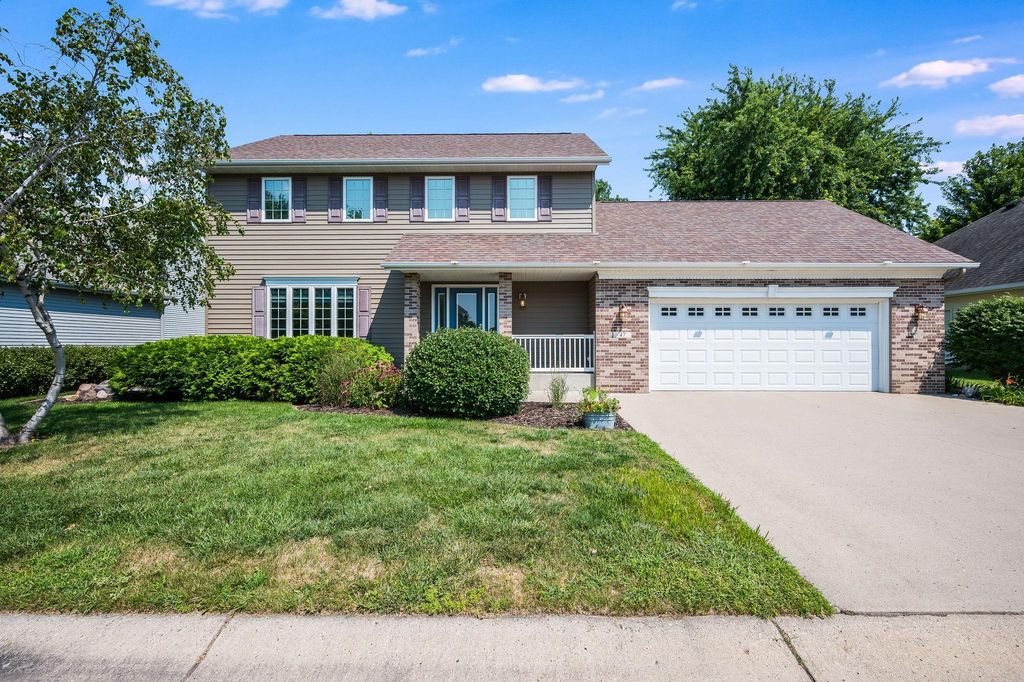47 Eagle Ridge Trail, North Mankato, MN 56003