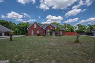 644 Trails End Circle, Bonaire, GA 31005
