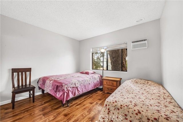 9054 Willis 21, Panorama City (los Angeles), CA 91402