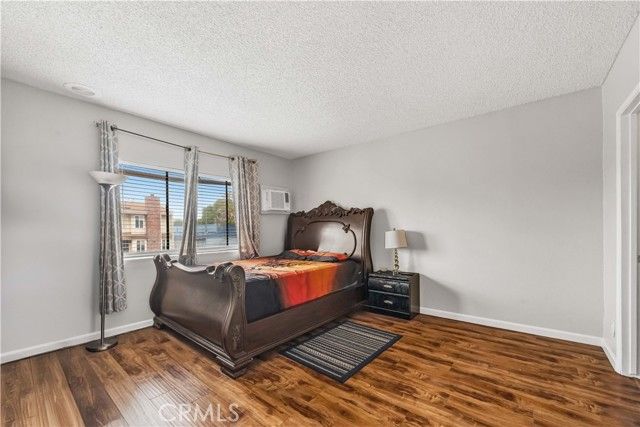 9054 Willis 21, Panorama City (los Angeles), CA 91402