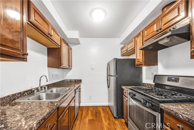 9054 Willis 21, Panorama City (los Angeles), CA 91402