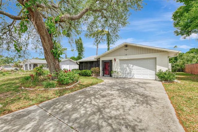 581 CROCUS ROAD, Venice, FL 34293