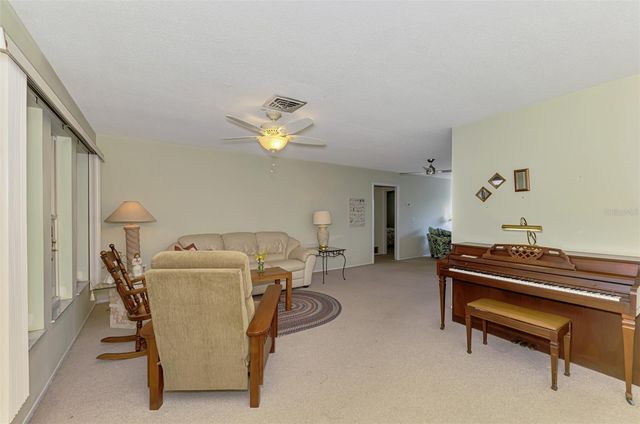 581 CROCUS ROAD, Venice, FL 34293