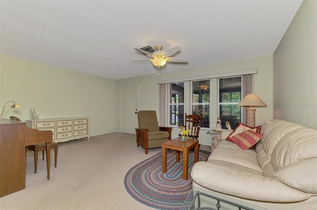 581 CROCUS ROAD, Venice, FL 34293