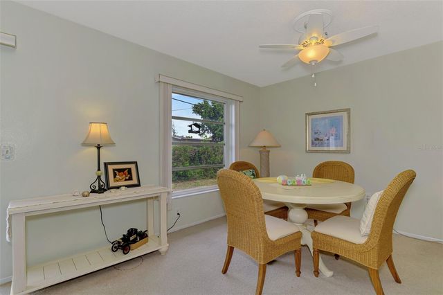 581 CROCUS ROAD, Venice, FL 34293