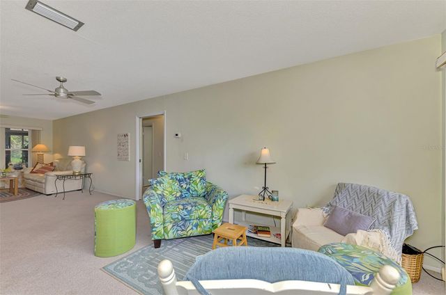 581 CROCUS ROAD, Venice, FL 34293