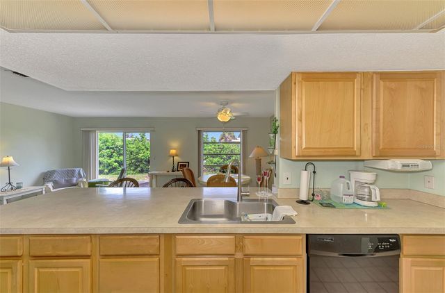 581 CROCUS ROAD, Venice, FL 34293