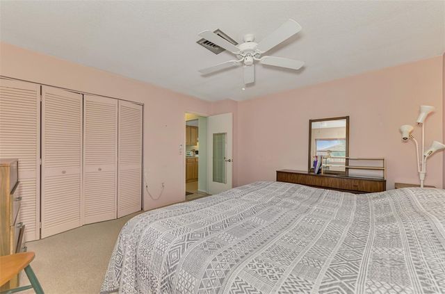 581 CROCUS ROAD, Venice, FL 34293