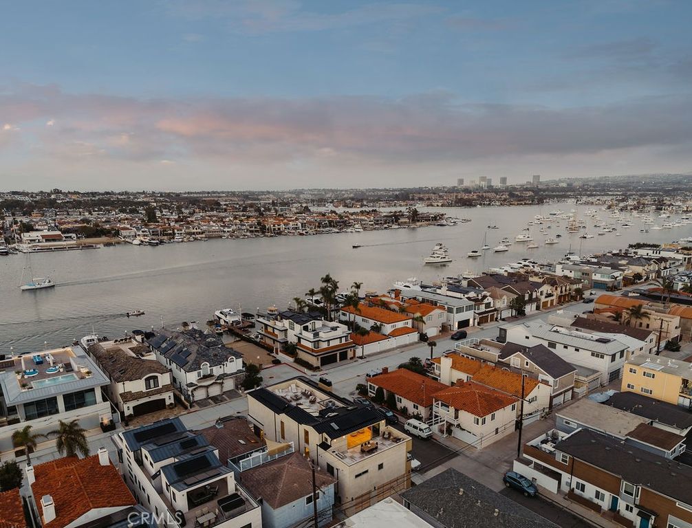 1201 W Bay Avenue, Newport Beach, CA 92661 — photo 2