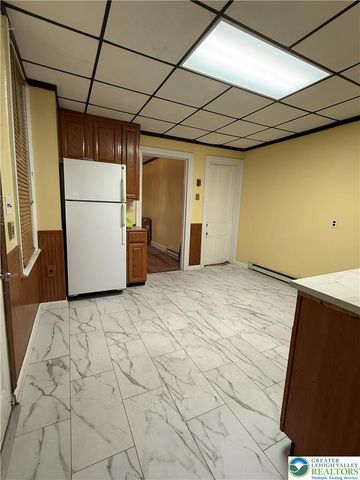 135 S 12th 1, Easton, PA 18042