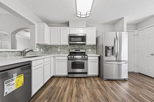 22419 Bridgestone Ridge Drive, Spring, TX 77388