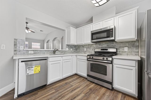 22419 Bridgestone Ridge Drive, Spring, TX 77388