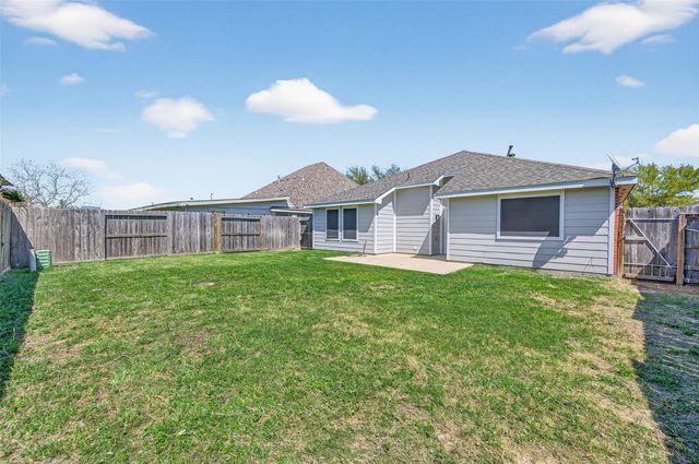 22419 Bridgestone Ridge Drive, Spring, TX 77388