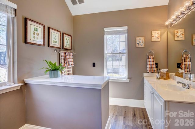 539 Gatsby Place NW, Concord, NC 28027