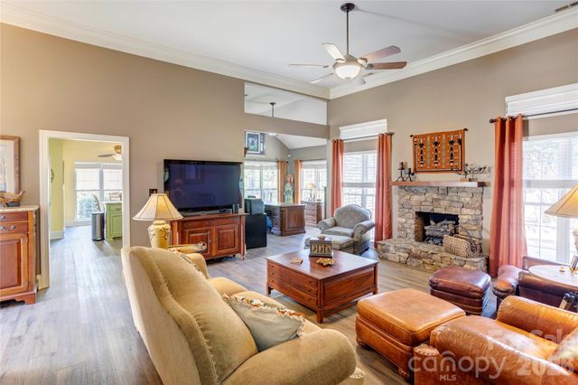 539 Gatsby Place NW, Concord, NC 28027