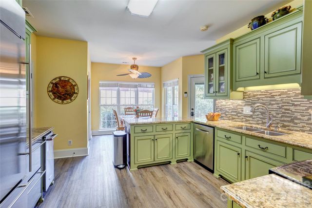 539 Gatsby Place NW, Concord, NC 28027