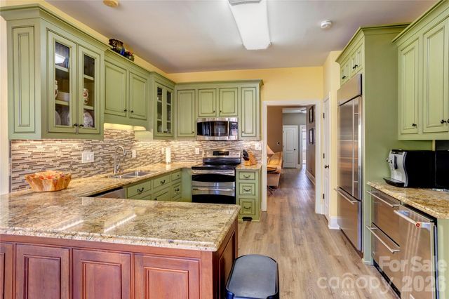 539 Gatsby Place NW, Concord, NC 28027