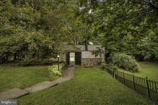 273 MCKNIGHT ST, Carlisle, PA 17013
