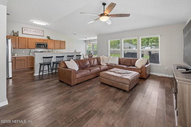 76097 TIDEVIEW Lane, Yulee, FL 32097
