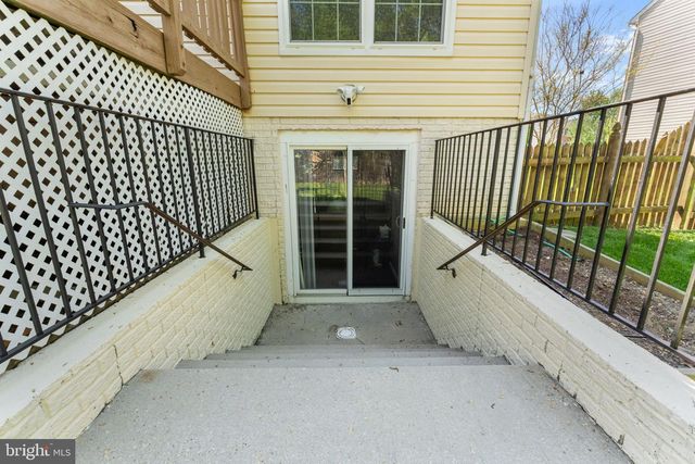 3035 WILDFLOWER DR, La Plata, MD 20646