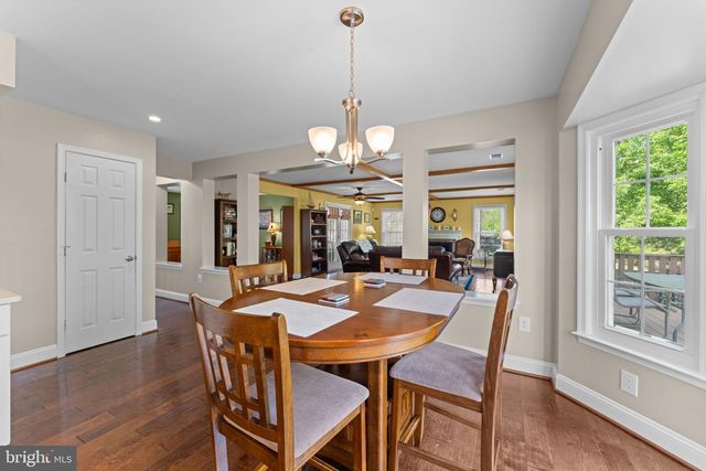 3035 WILDFLOWER DR, La Plata, MD 20646