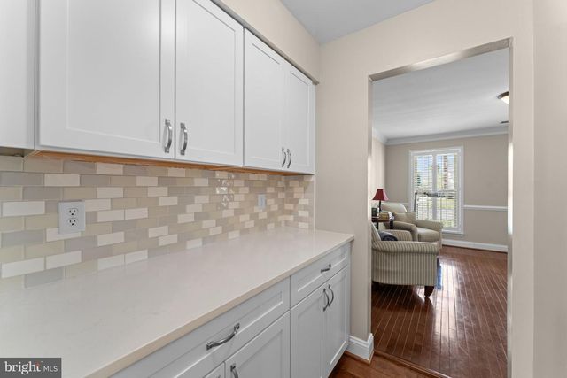 3035 WILDFLOWER DR, La Plata, MD 20646