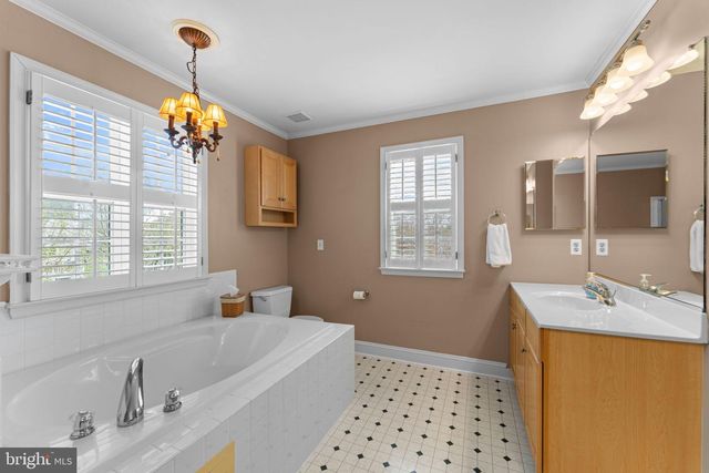 3035 WILDFLOWER DR, La Plata, MD 20646