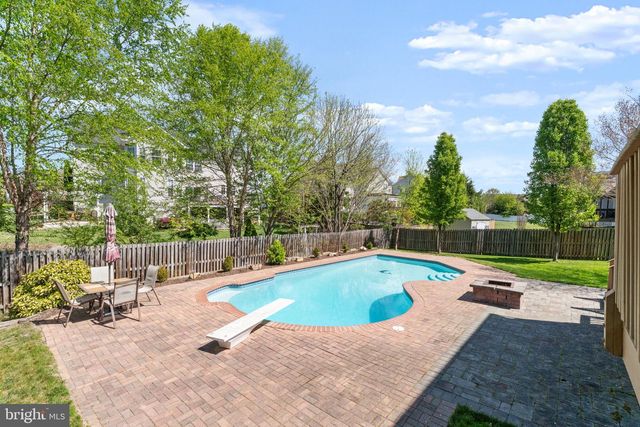 3035 WILDFLOWER DR, La Plata, MD 20646