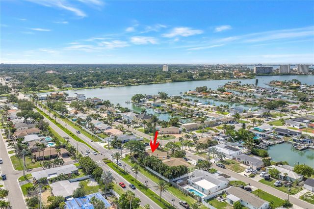 7901 CAUSEWAY BOULEVARD S, St Petersburg, FL 33707